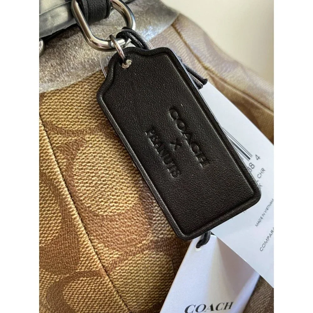 NWT Coach X Peanuts Snoopy Collectible In Signature Canvas 5405 $650 - Picture 8 of 12